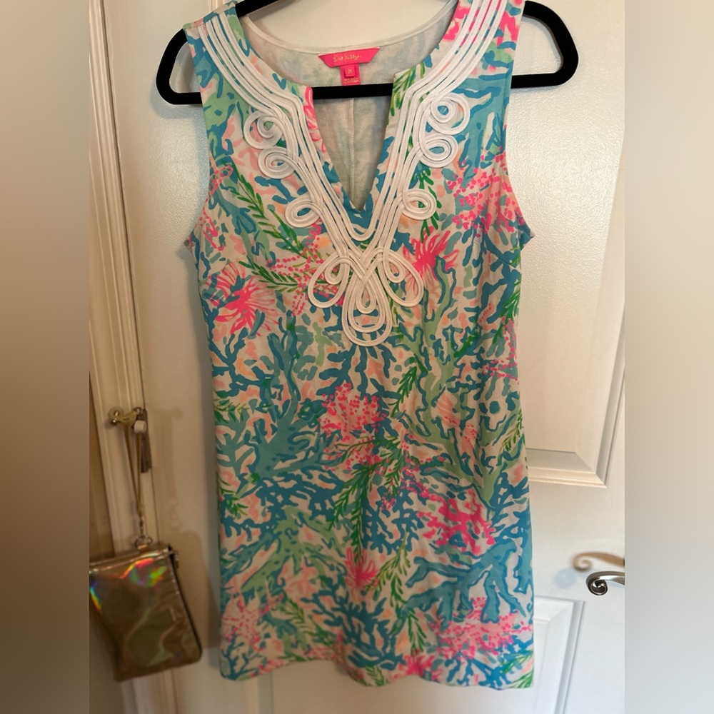 Lilly Pulitzer,Med,32”long,PTP=19.5”